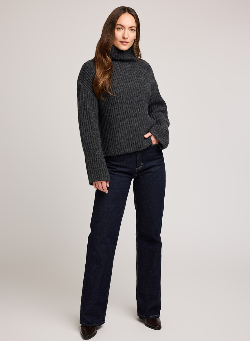 MARLOW- Turtleneck Sweater