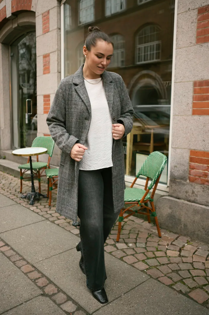 VIVIAN - Checkered Jacket