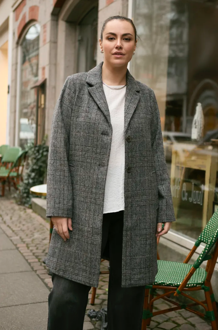 VIVIAN - Checkered Jacket