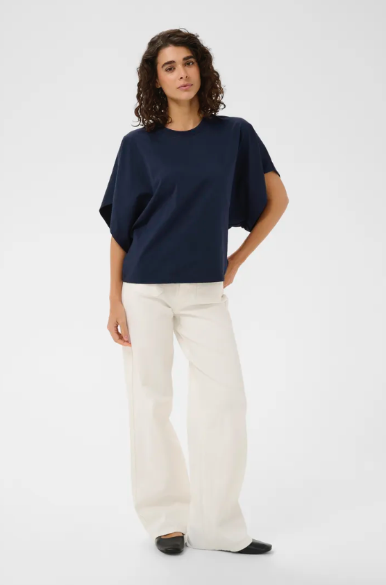 STORMY T-SHIRT IN MIDNIGHT MARINE