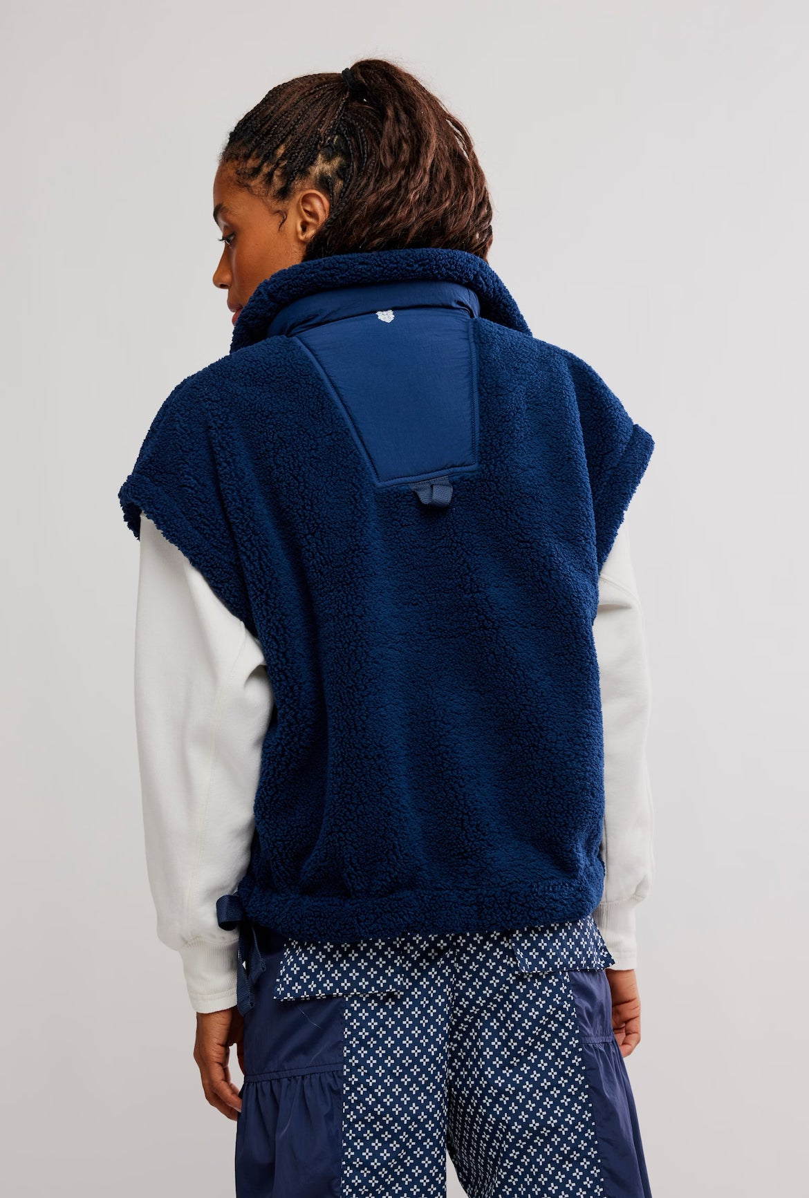 SCOUT IT OUT - Fleece Vest