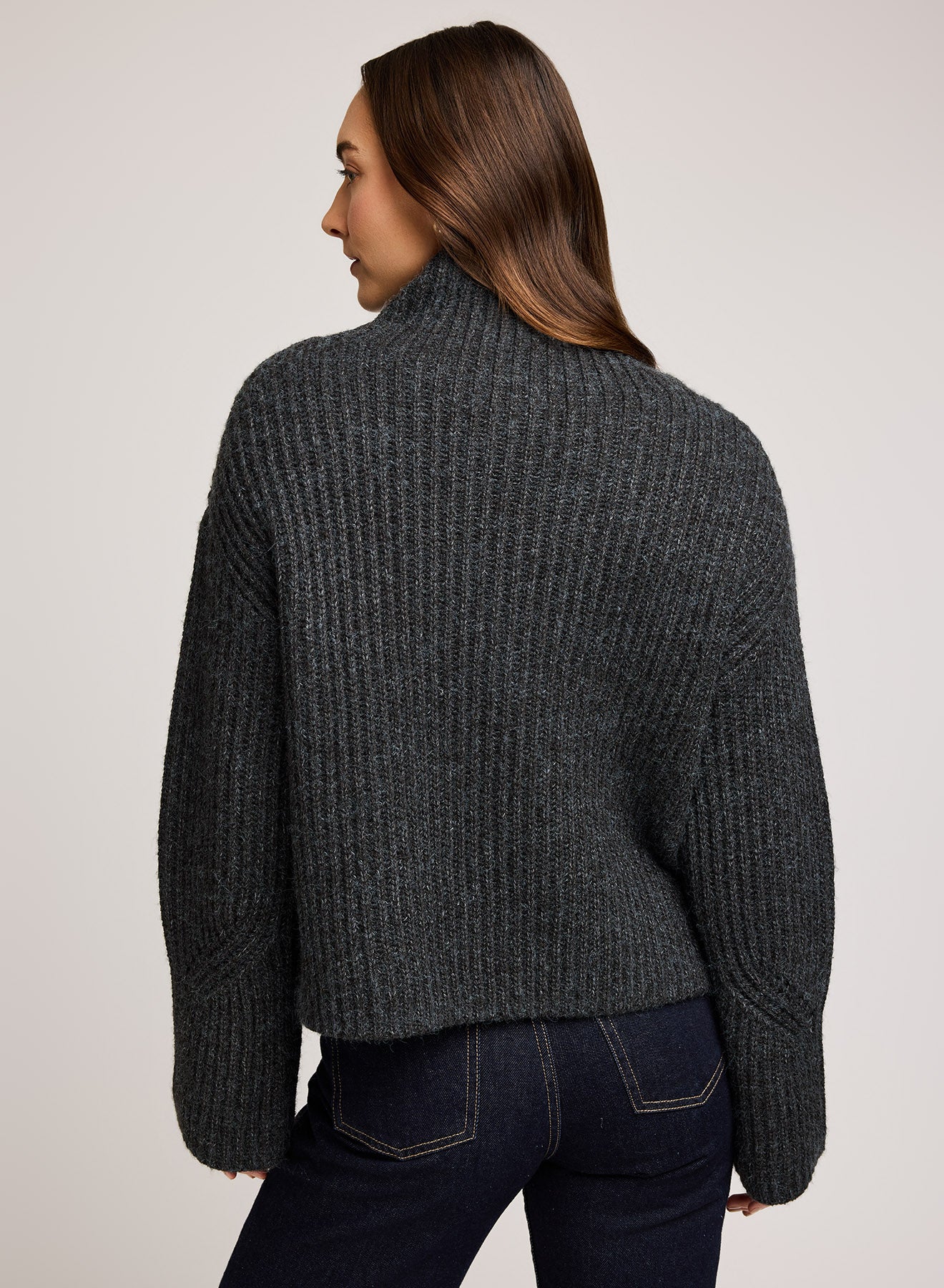 MARLOW- Turtleneck Sweater
