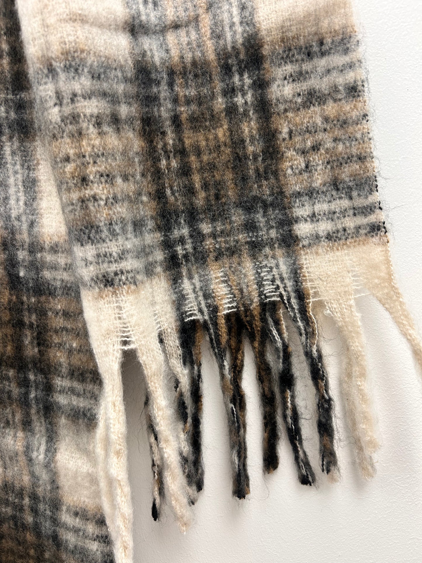 ROBERTA SCARF