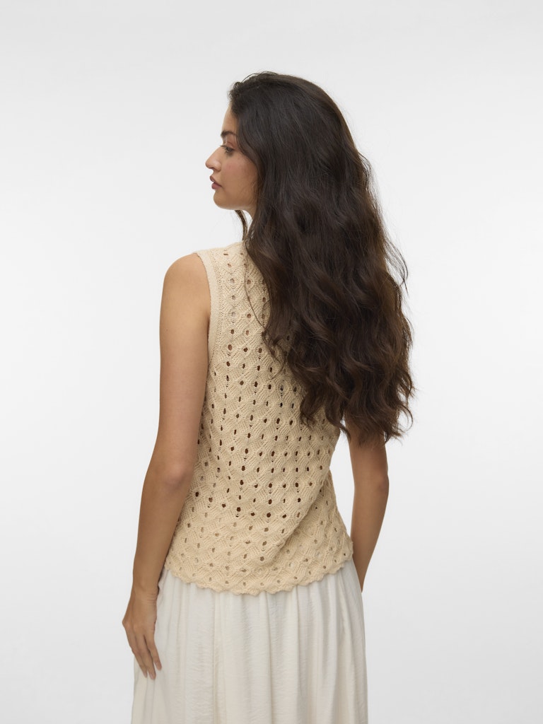 LIRA Crochet Vest