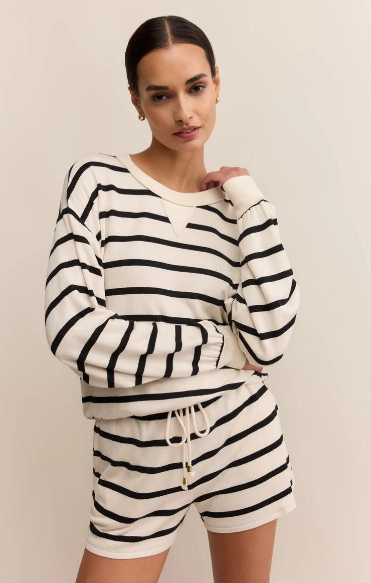 STAND OUT - Striped Model Sweater