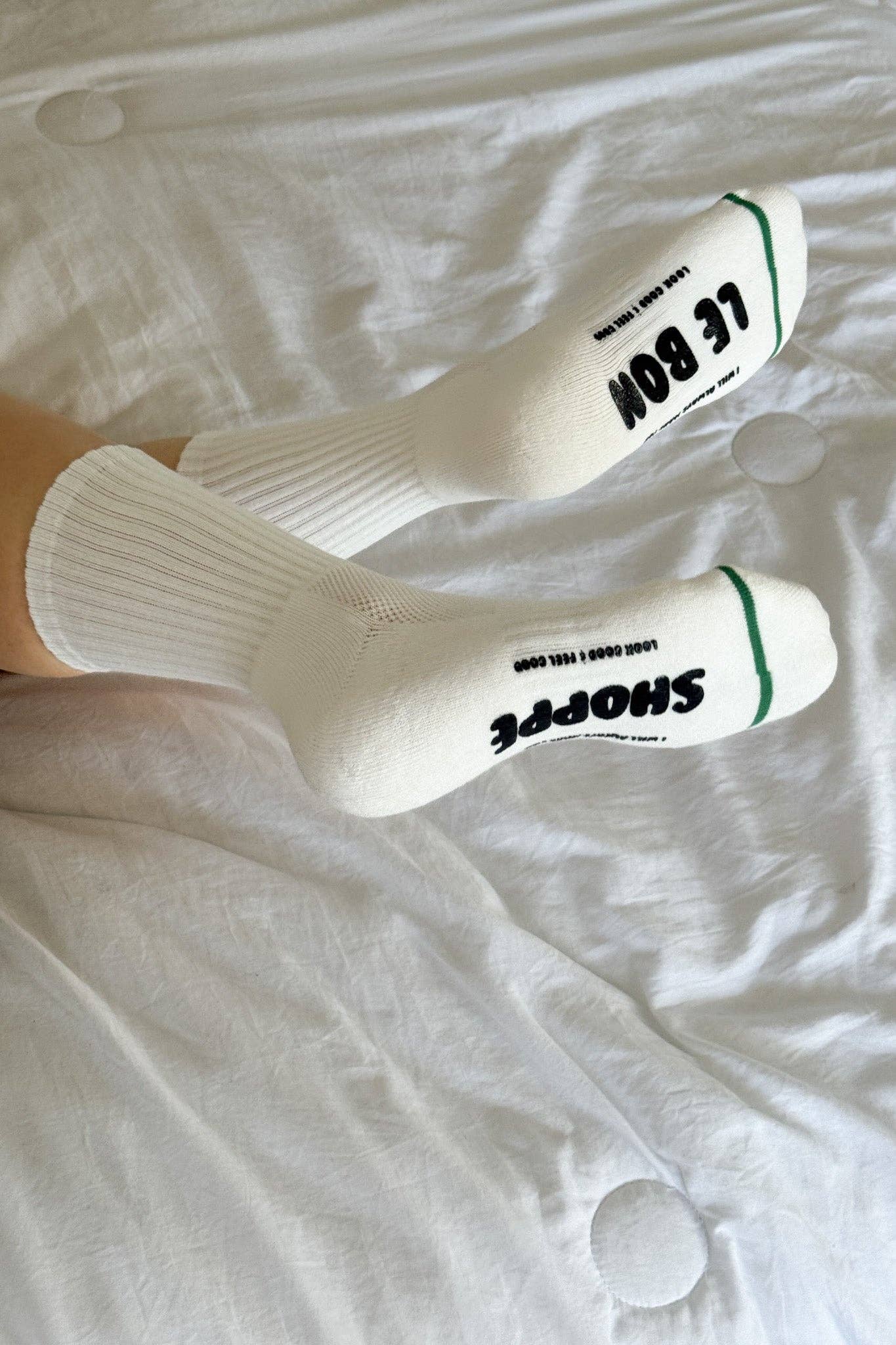 Hugger Socks  (wholesale): WHITE/ BLACK