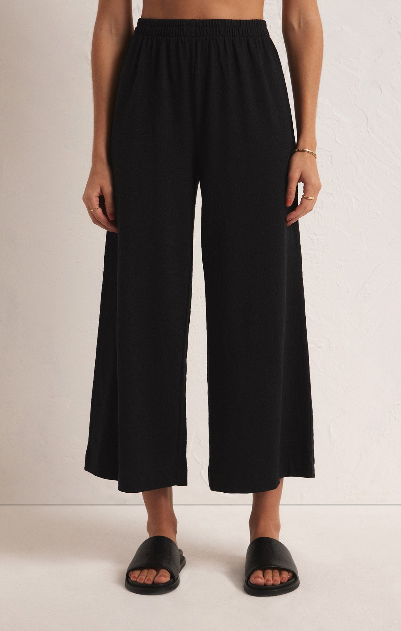 SCOUT Textured Pants