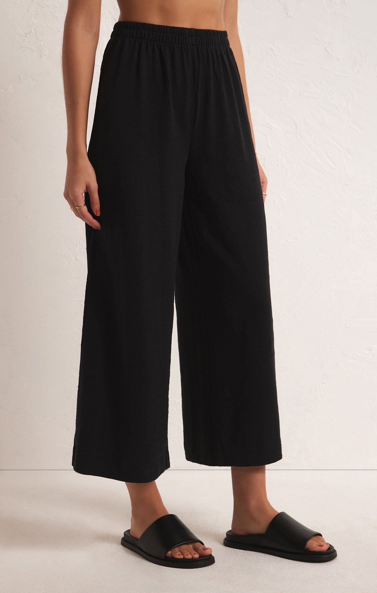 SCOUT Textured Pants