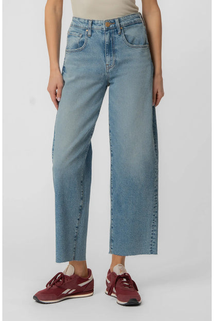 GWEN HIGH RISE WIDE LEG SLOUCHY RAW HEM IN ANSWERING