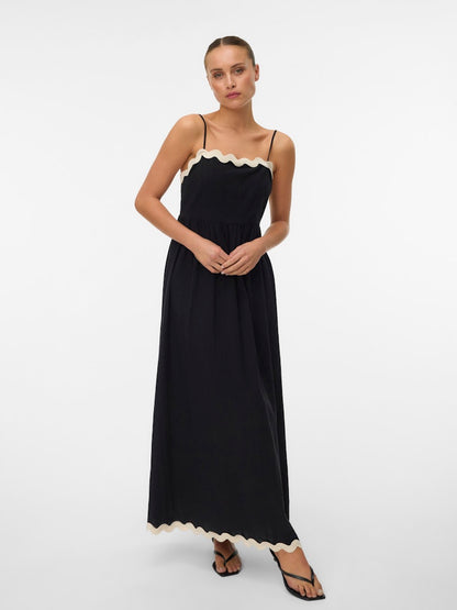 JENNA DRESS IN BLACK