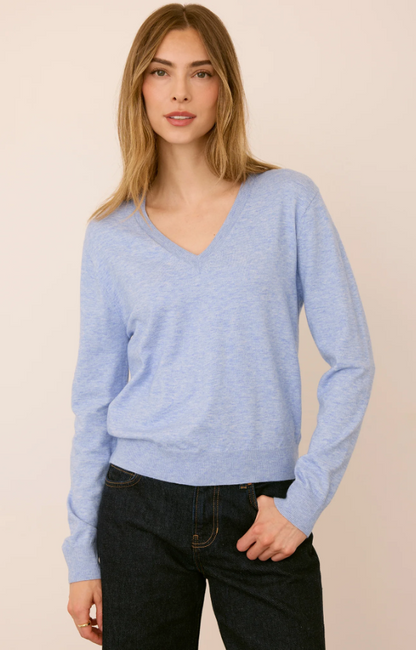 CARINA V-NECK PULLOVER