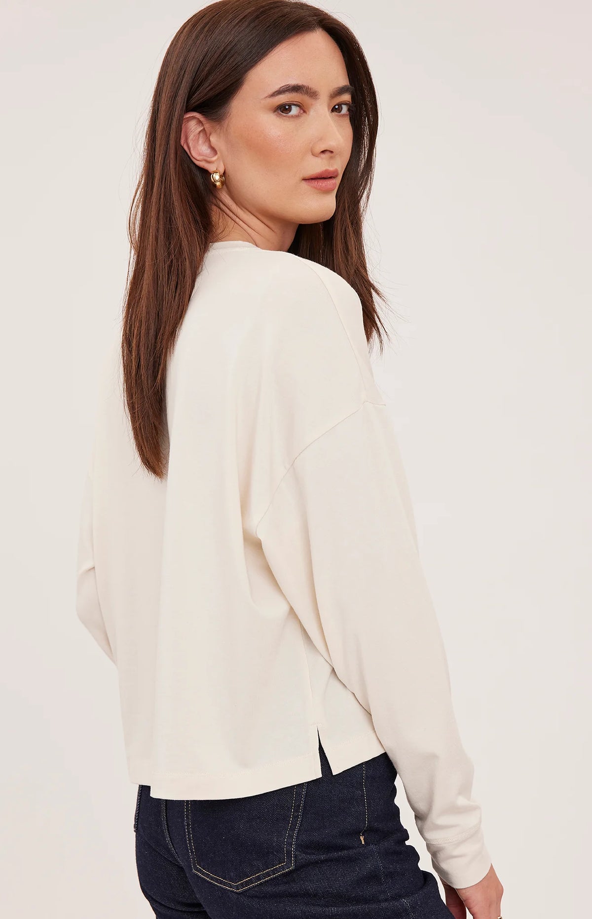 EASTON LONG SLEEVE TOP IN CREAM