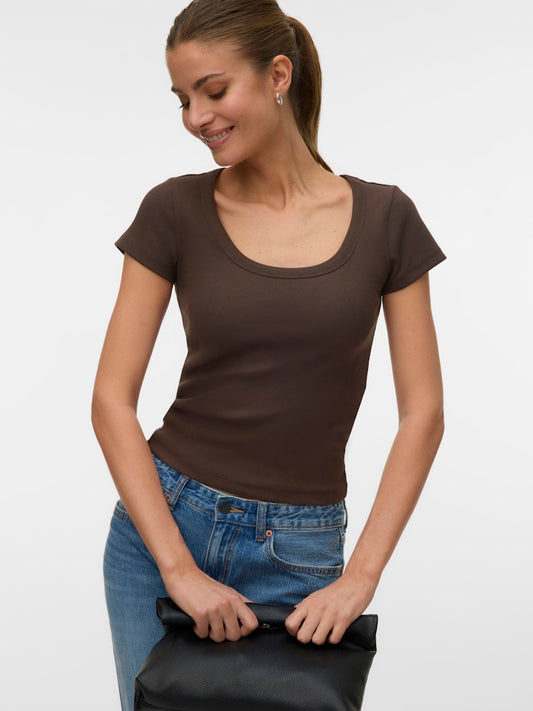 CHLOE SCOOP NECK TEE