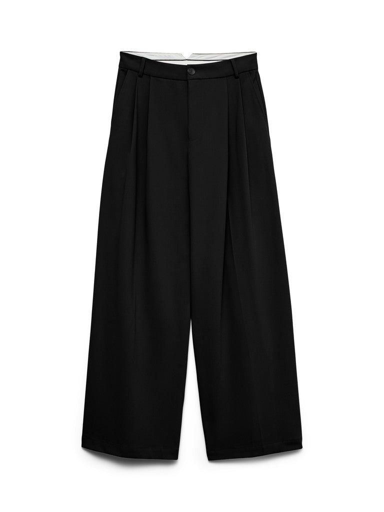 STELLA STRAIGHT PANT IN BLACK