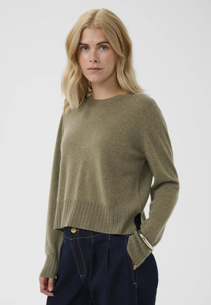 ARROW PULLOVER
