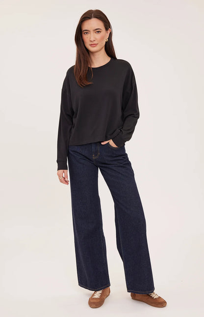 EASTON LONG SLEEVE IN BLACK