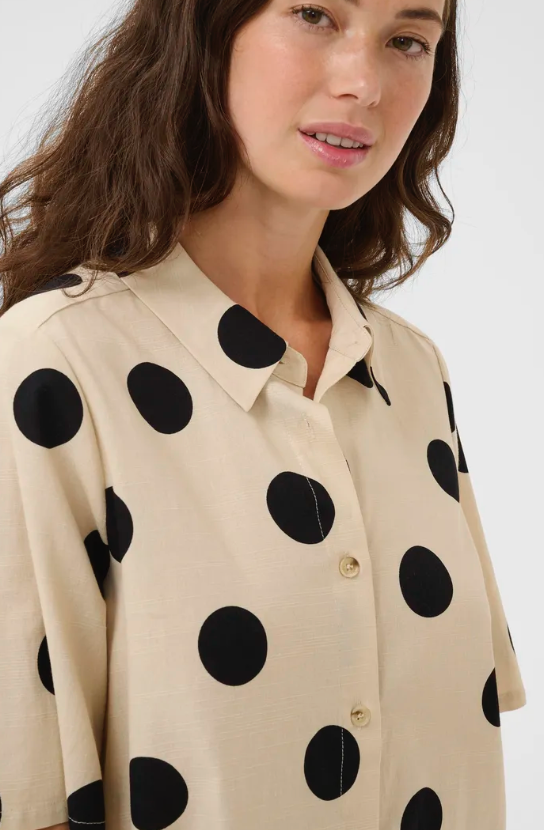 TIKA BUTTON UP T-SHIRT