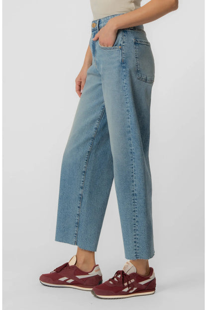 GWEN HIGH RISE WIDE LEG SLOUCHY RAW HEM IN ANSWERING