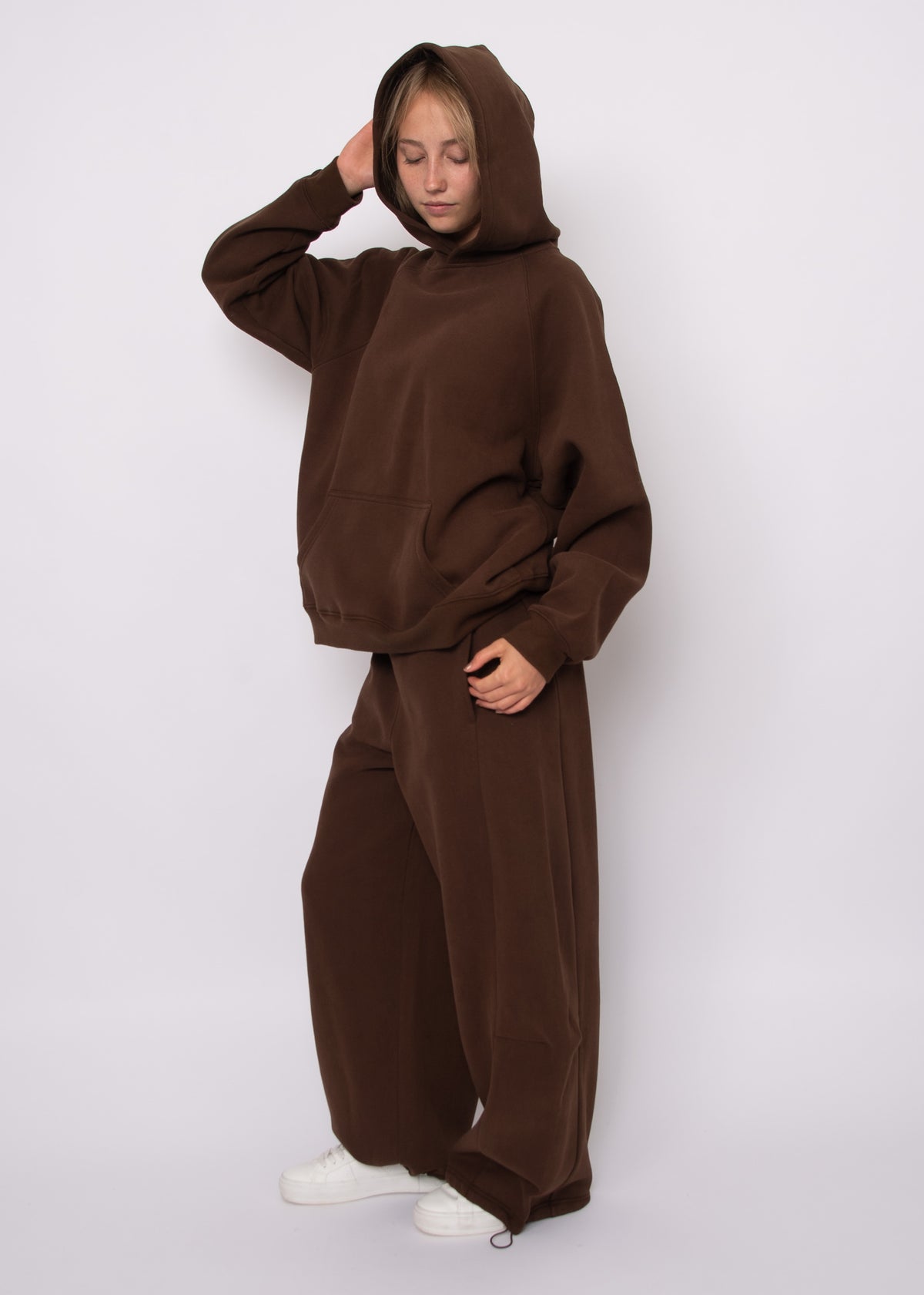 BEATA FLEECE BARREL JOGGER