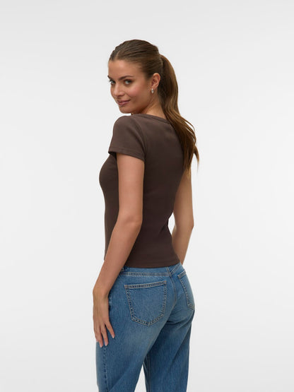 CHLOE SCOOP NECK TEE