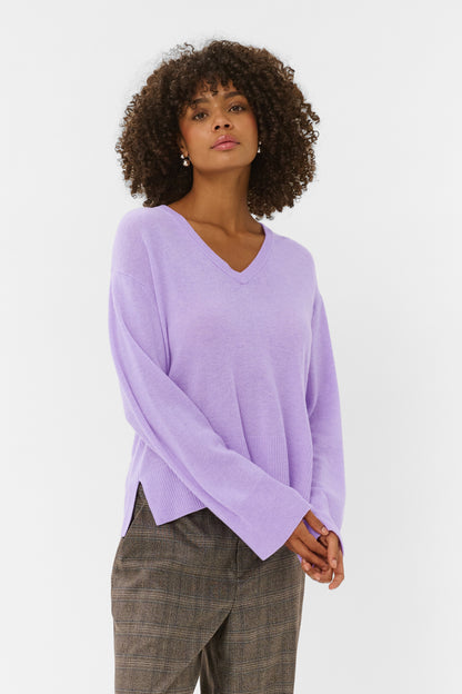 BETHINIA V NECK PULLOVER