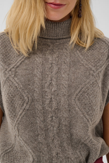 MONIA VEST