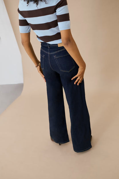 MEADOW JEAN IN DARK BLUE