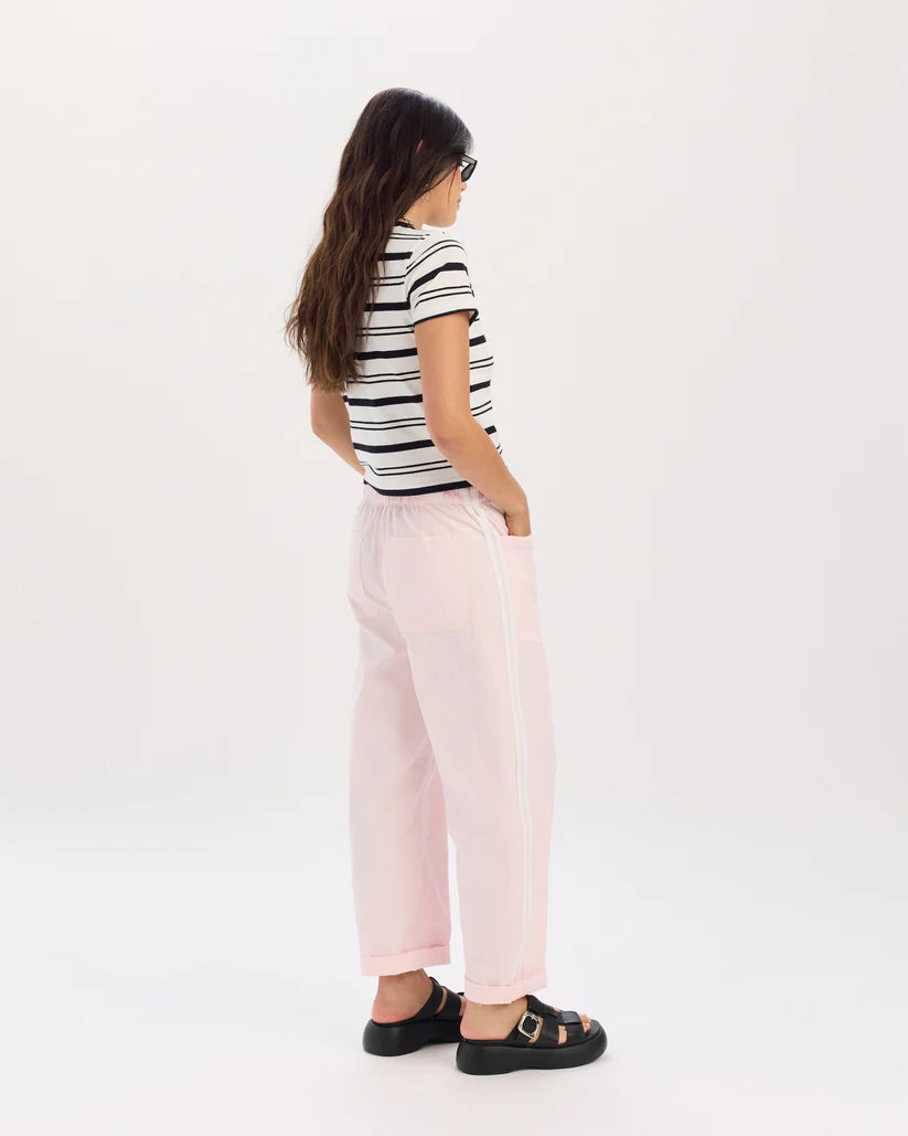 VILLA DRAWSTRING BARREL PANT IN PETAL