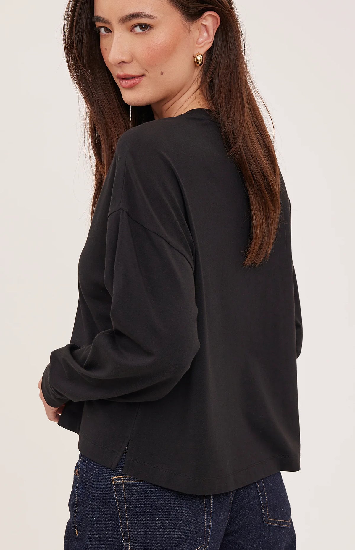 EASTON LONG SLEEVE IN BLACK