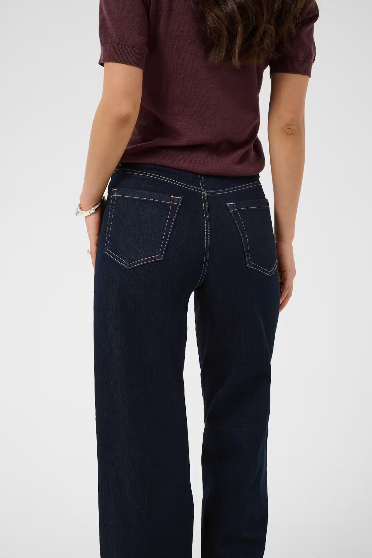 MEADOW JEAN IN DARK BLUE