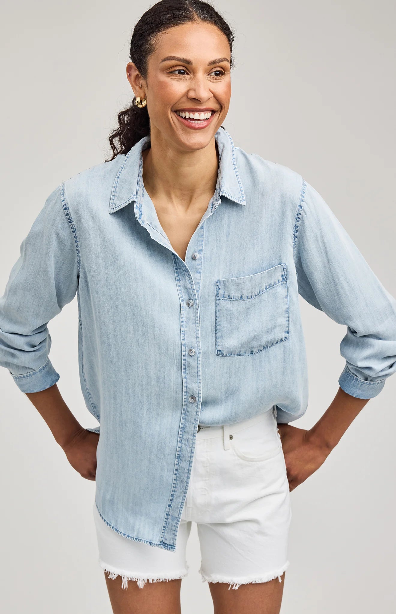 OZZY BUTTON DOWN IN LIGHT BLUE