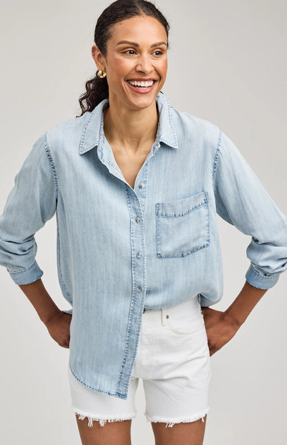 OZZY BUTTON DOWN IN LIGHT BLUE