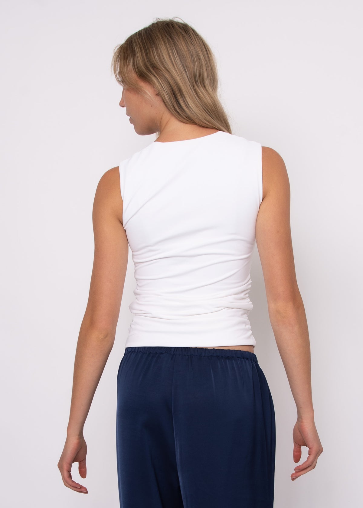 DA VINCI SIGNATURE SECOND SKIN TOP IN WHITE