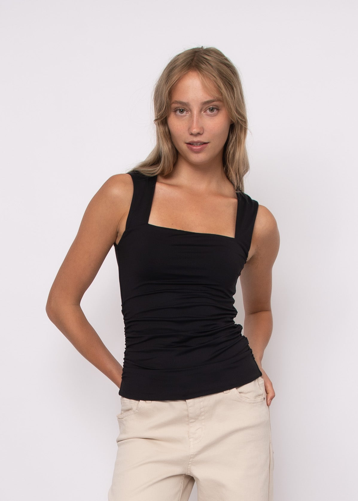 DA VINCI SIGNATURE SECOND SKIN TOP IN BLACK