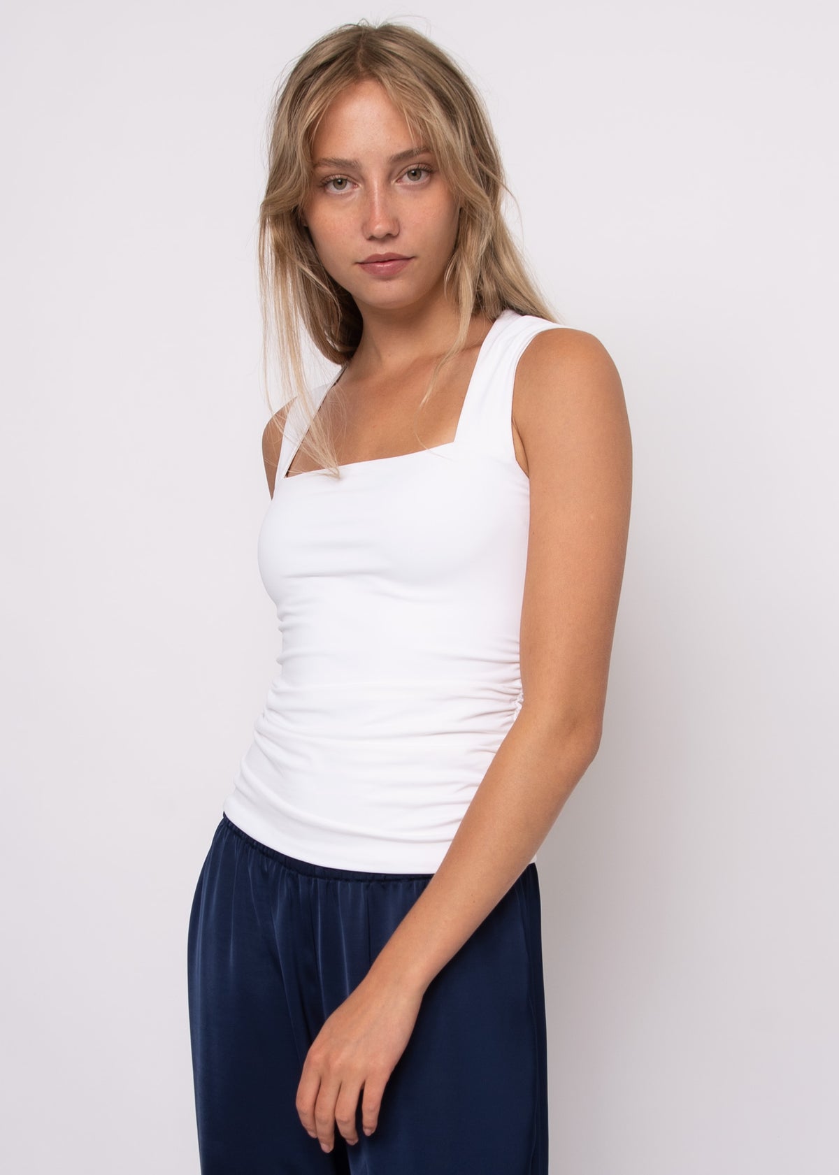 DA VINCI SIGNATURE SECOND SKIN TOP IN WHITE