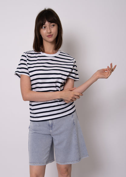 REGINA - Short Sleeve Crew Tee