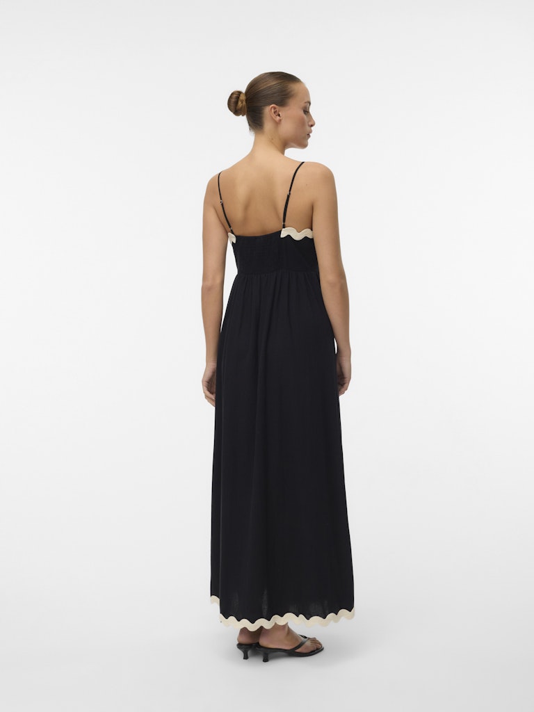 JENNA DRESS IN BLACK