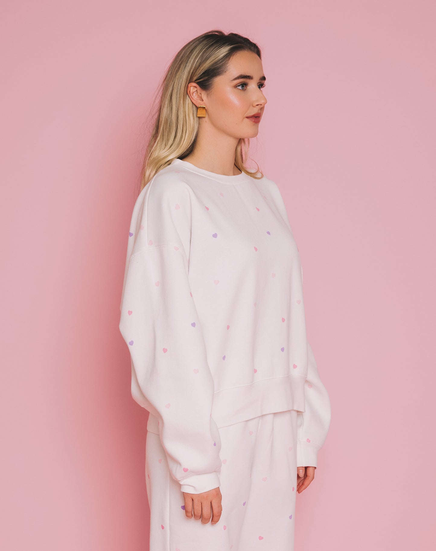 TINY HEART - Girlfriend Crew