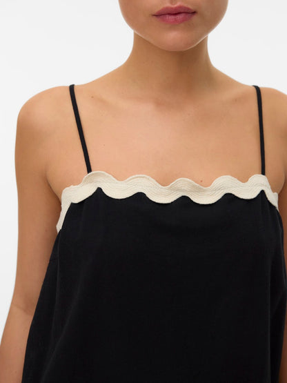 JENNA TANK TOP IN BLACK