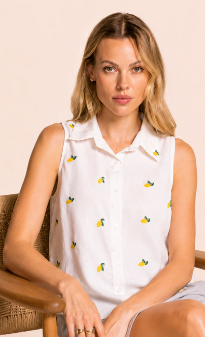 BECKY BUTTON UP TOP
