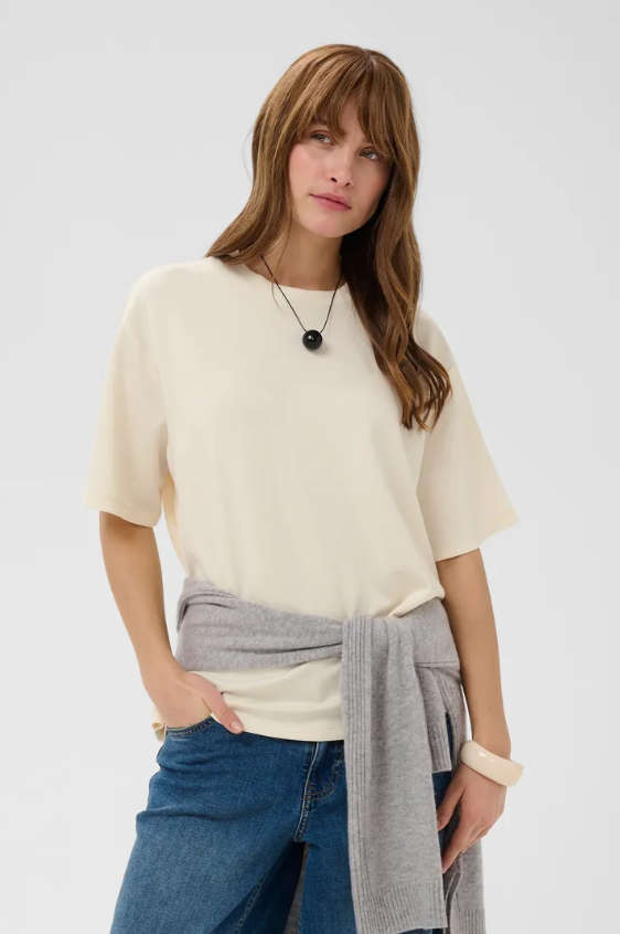 CORA LOVE TSHIRT
