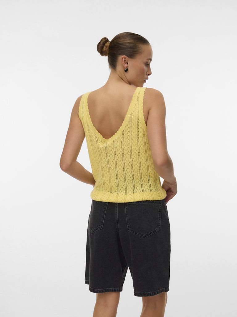 LUX LIGHT 2 WAY V-NECK TOP IN GOLDEN HAZE