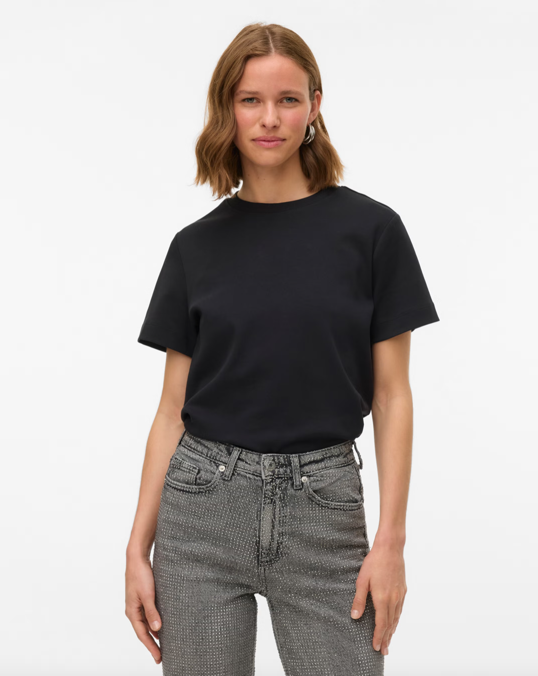 NAIMA TSHIRT IN BLACK