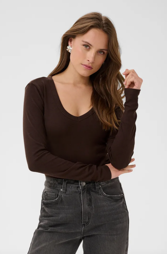 LIDDY VNECK LONGSLEEVE IN COFFEE BEAN