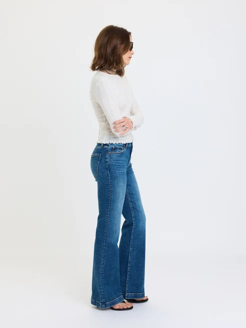 THE HEARTBREAKER MID RISE FLARE IN DUSK