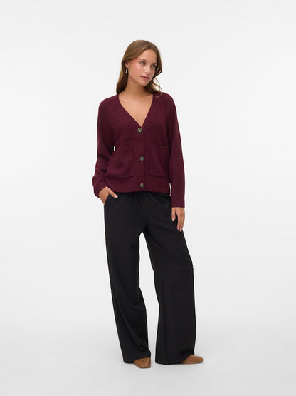 BOOM V-NECK BUTTON CARDIGAN IN WINDSOR WINE