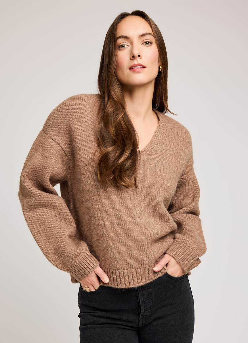 ANGELIC - V-Neck Swater