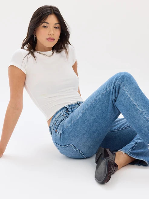 REBEL MID RISE ANKLE SLIM STRAIGHT IN REAL DEAL
