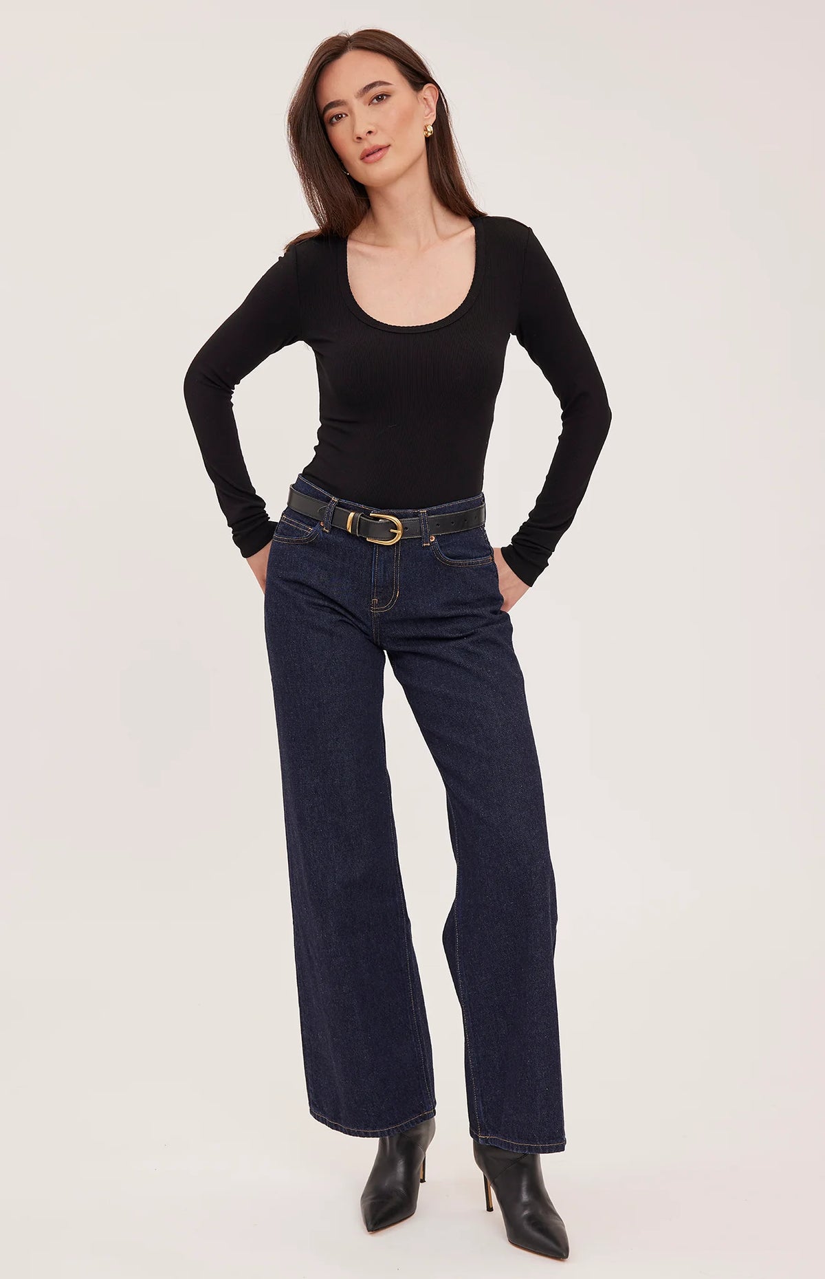LEXY LONG SLEEVE TOP IN BLACK