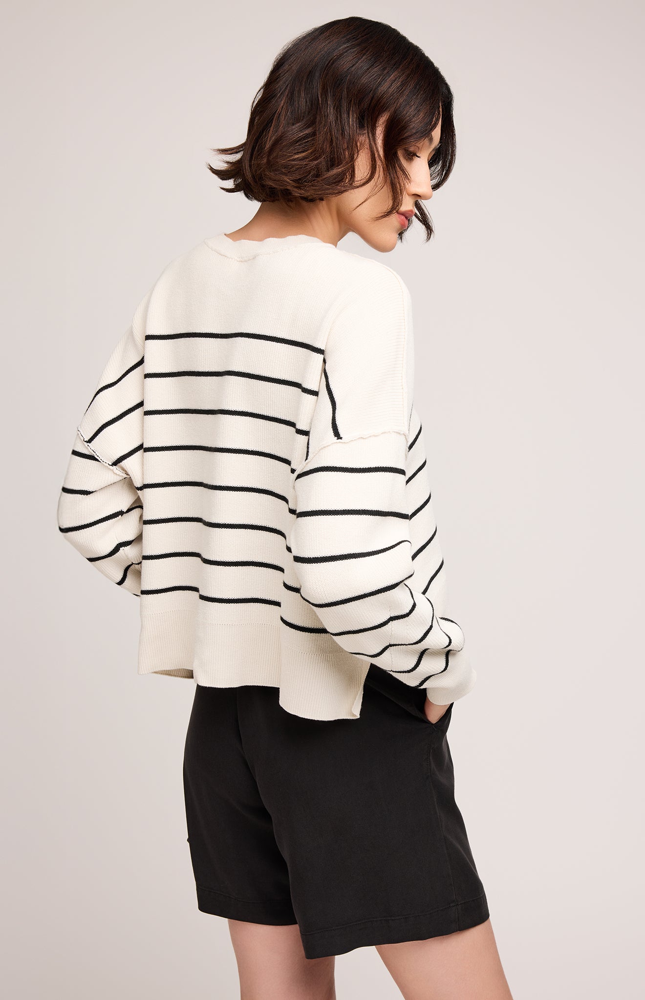 ECHO pullover